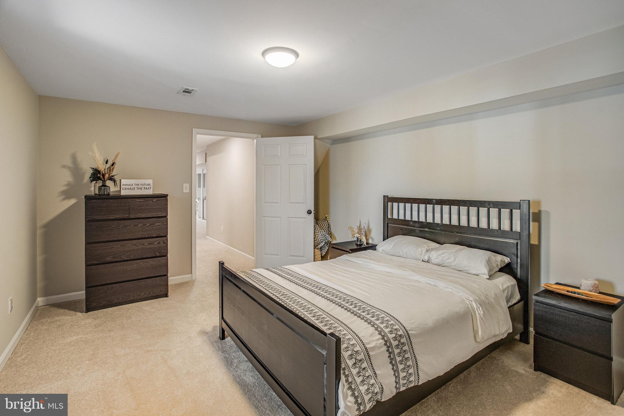 SMOKETREE - Residential