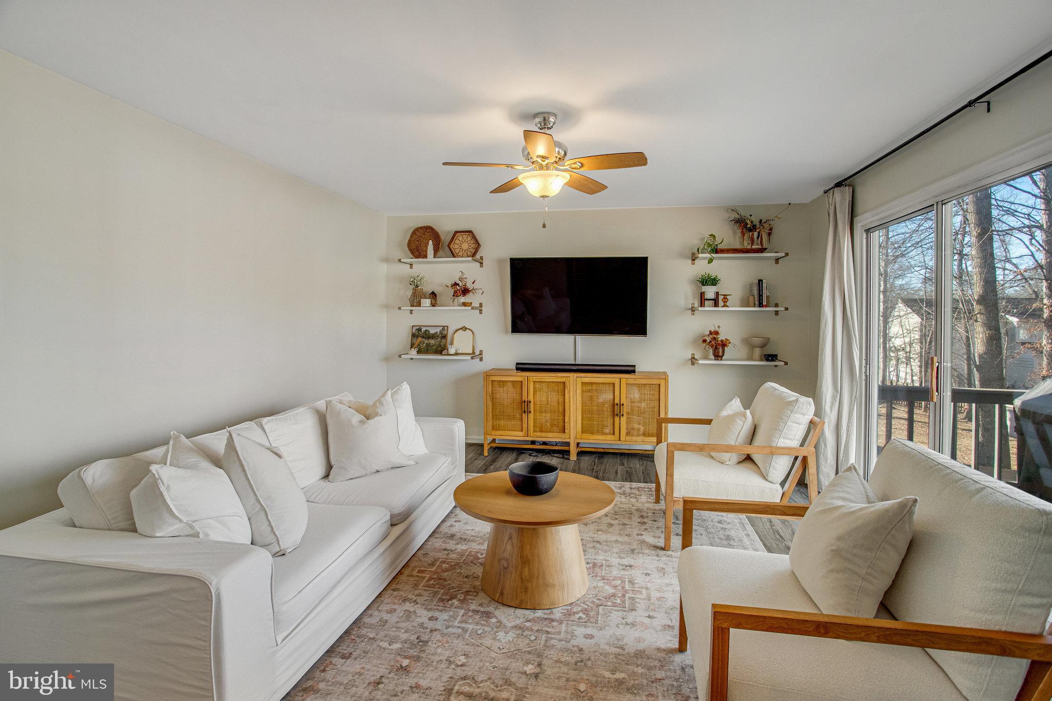 SMOKETREE - Residential