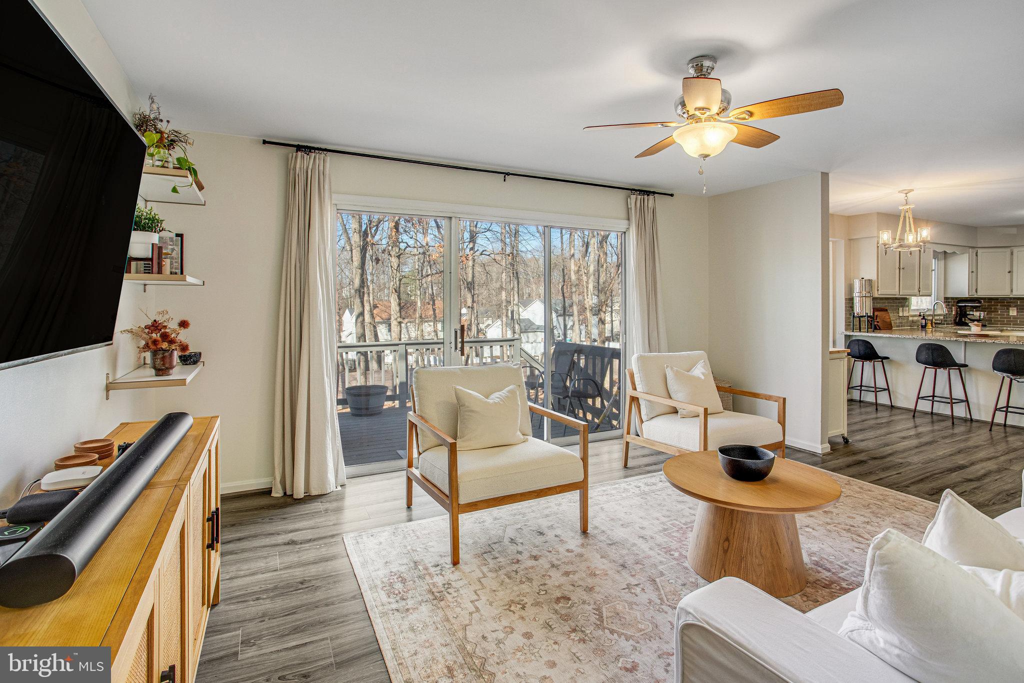 SMOKETREE - Residential
