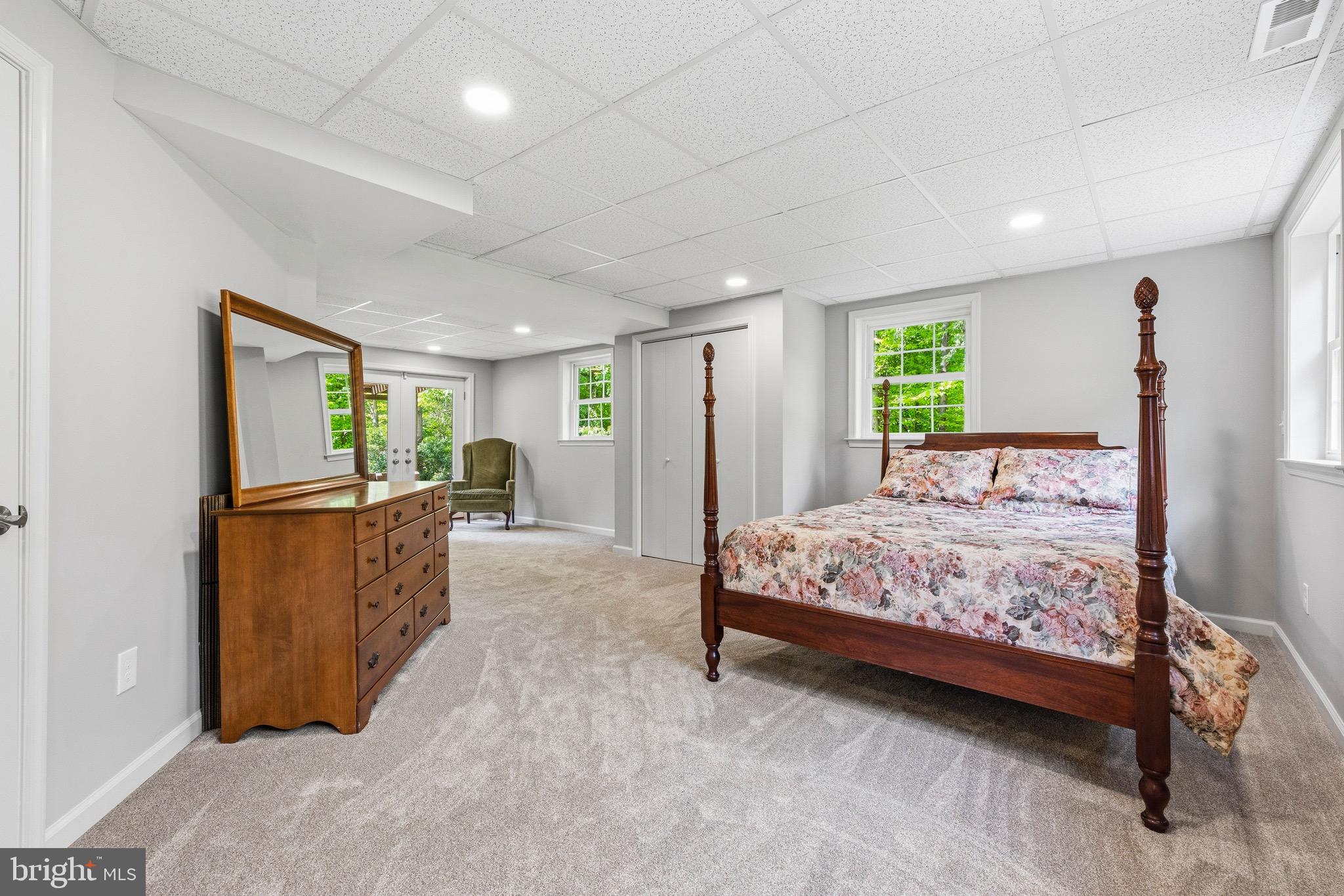 GREENBRIER ESTATES - Residential