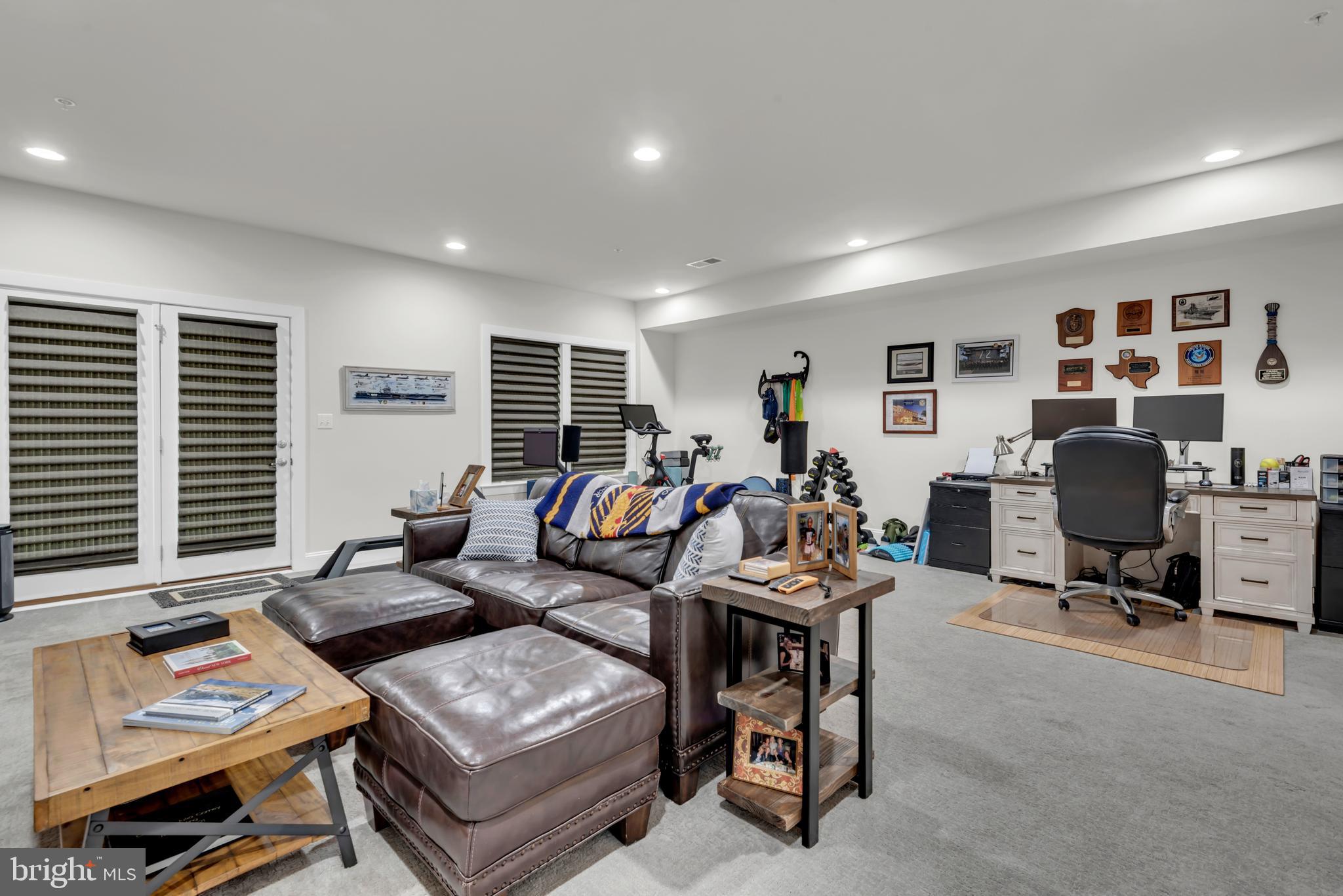 HAWTHORNES GRANT AT BRO - Residential Lease