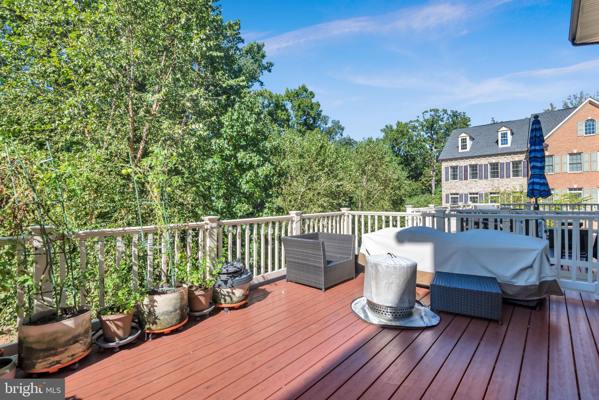 HAWTHORNES GRANT AT BRO - Residential Lease