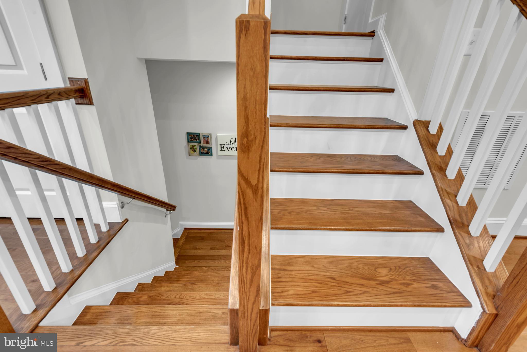 HAWTHORNES GRANT AT BRO - Residential Lease