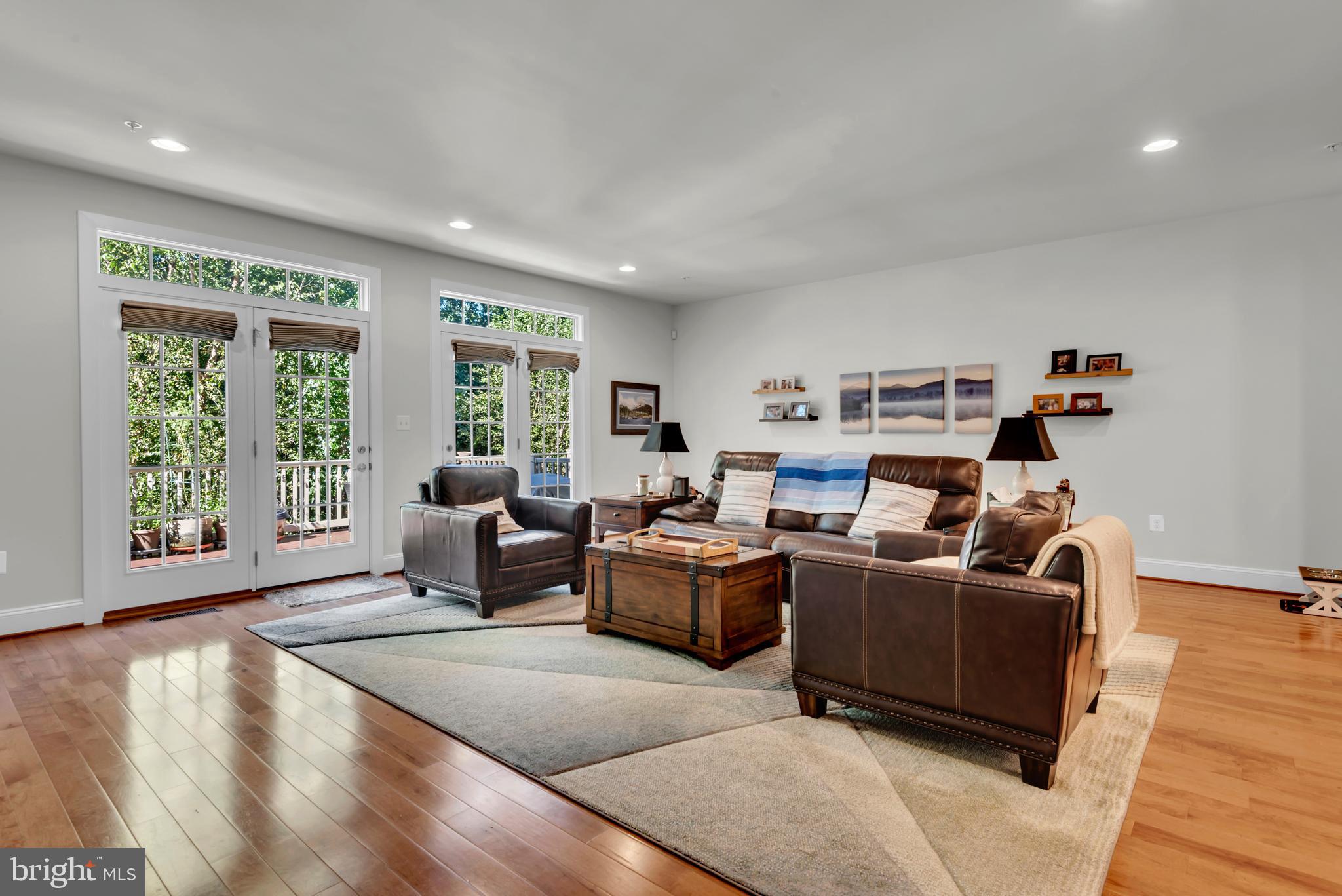 HAWTHORNES GRANT AT BRO - Residential Lease