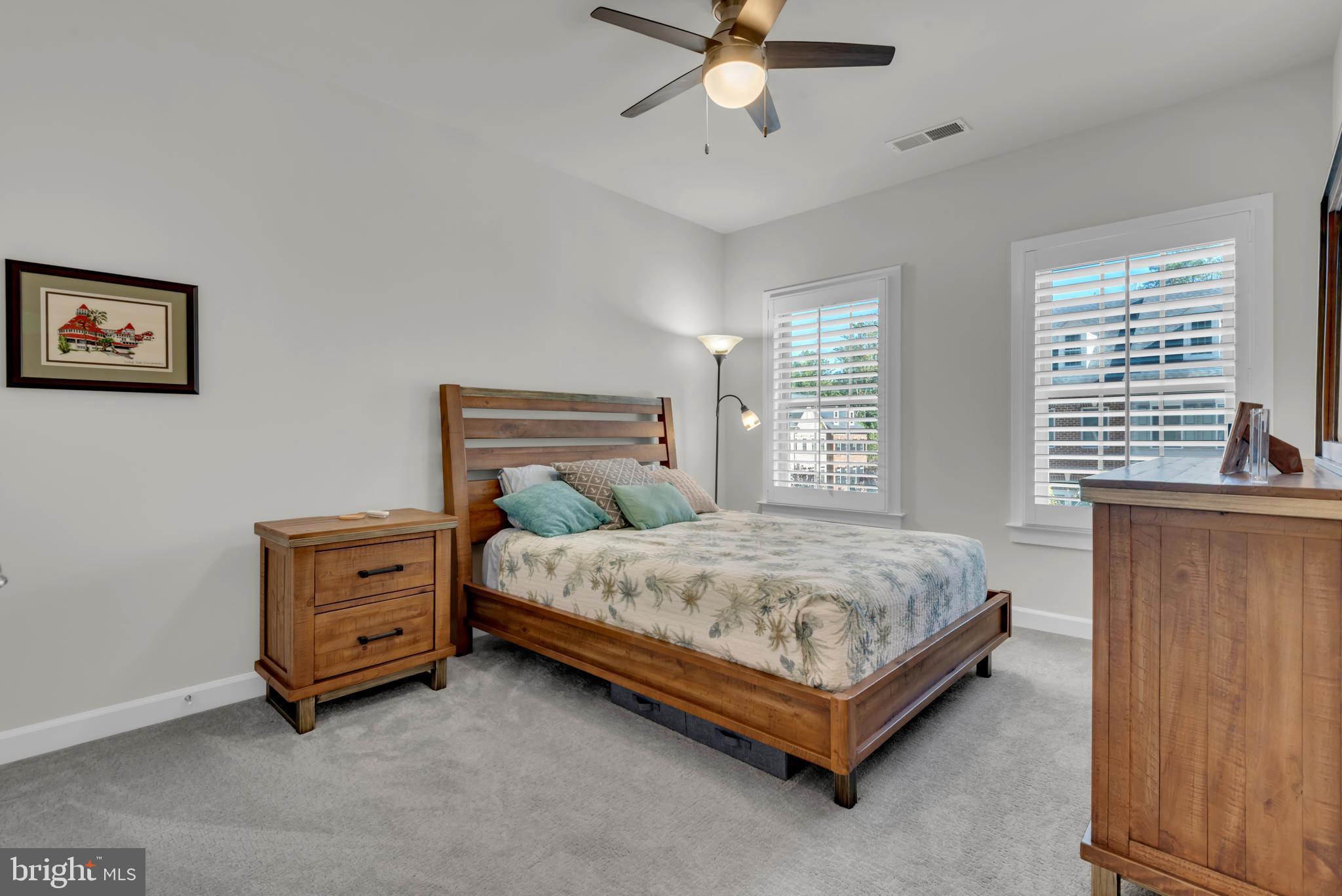 HAWTHORNES GRANT AT BRO - Residential Lease