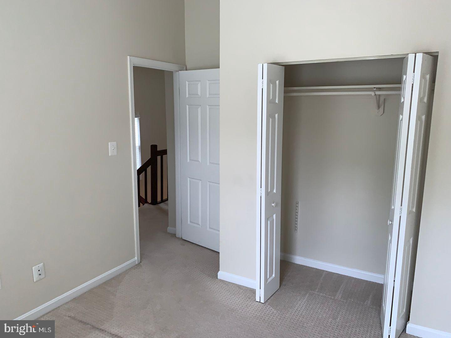 ROCKVILLE - Residential Lease