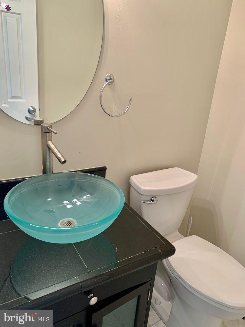 ROCKVILLE - Residential Lease