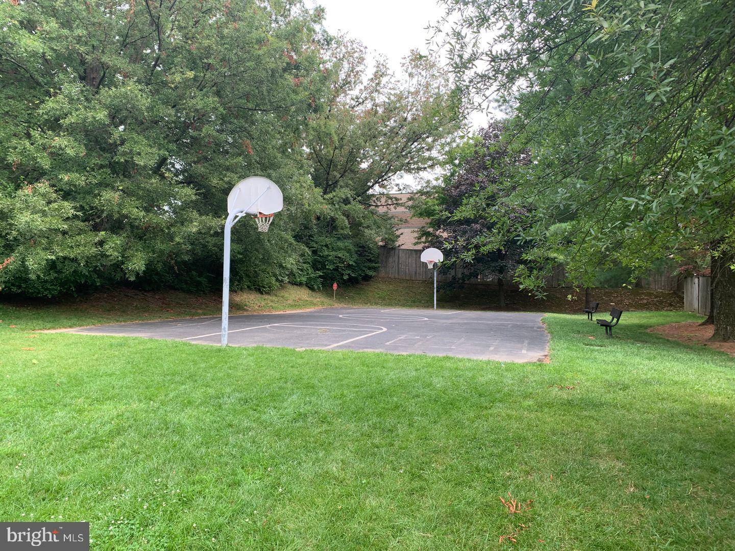 ROCKVILLE - Residential Lease