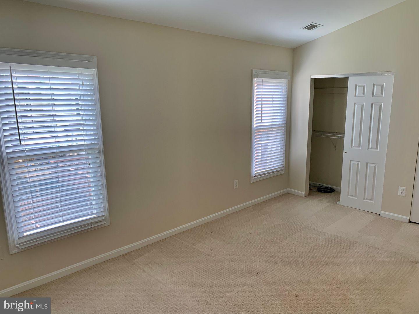 ROCKVILLE - Residential Lease