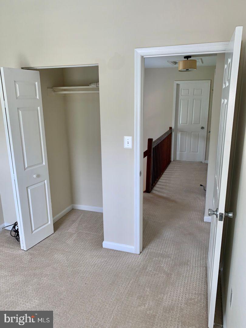 ROCKVILLE - Residential Lease