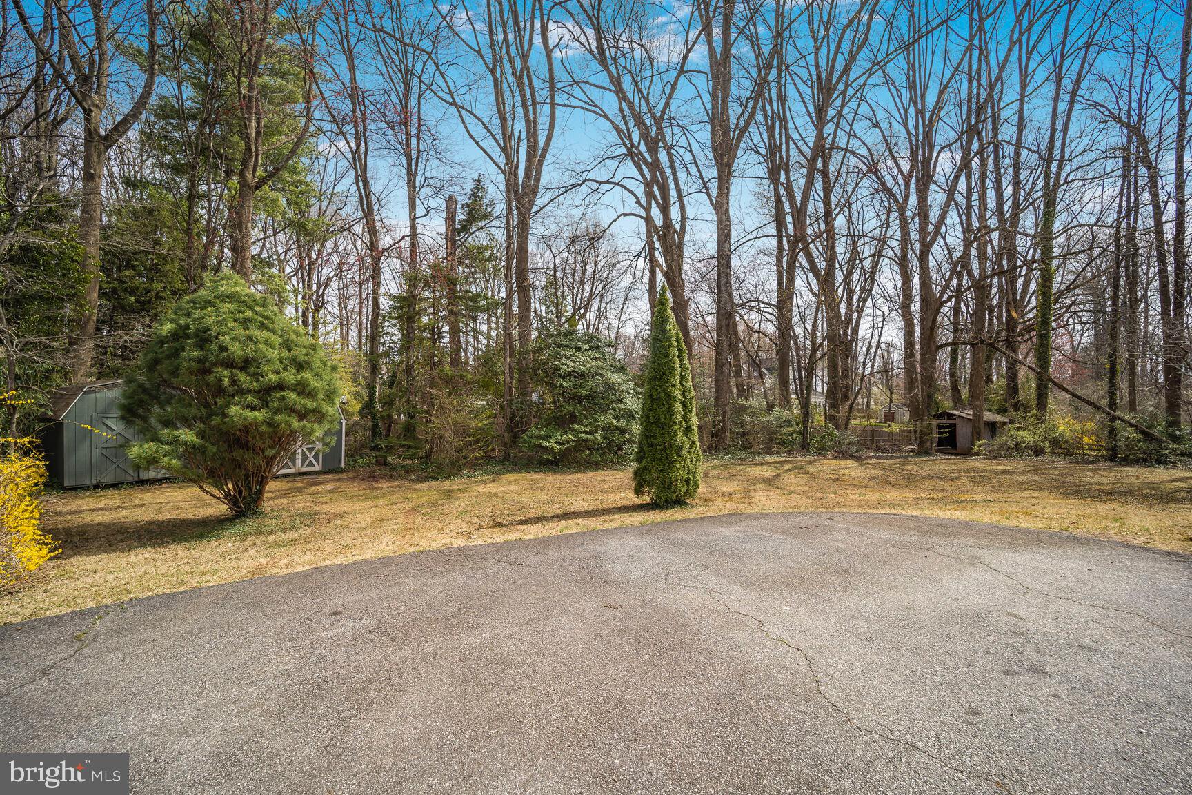 BROOK HILLS ESTATE - Residential