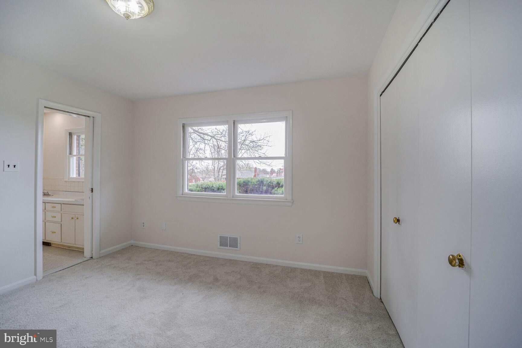 BROOK HILLS ESTATE - Residential