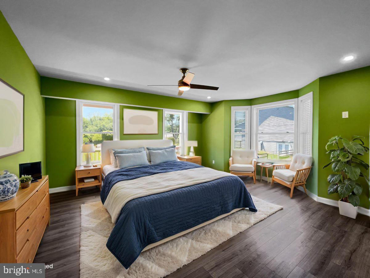 WALNUT HILLS - Residential