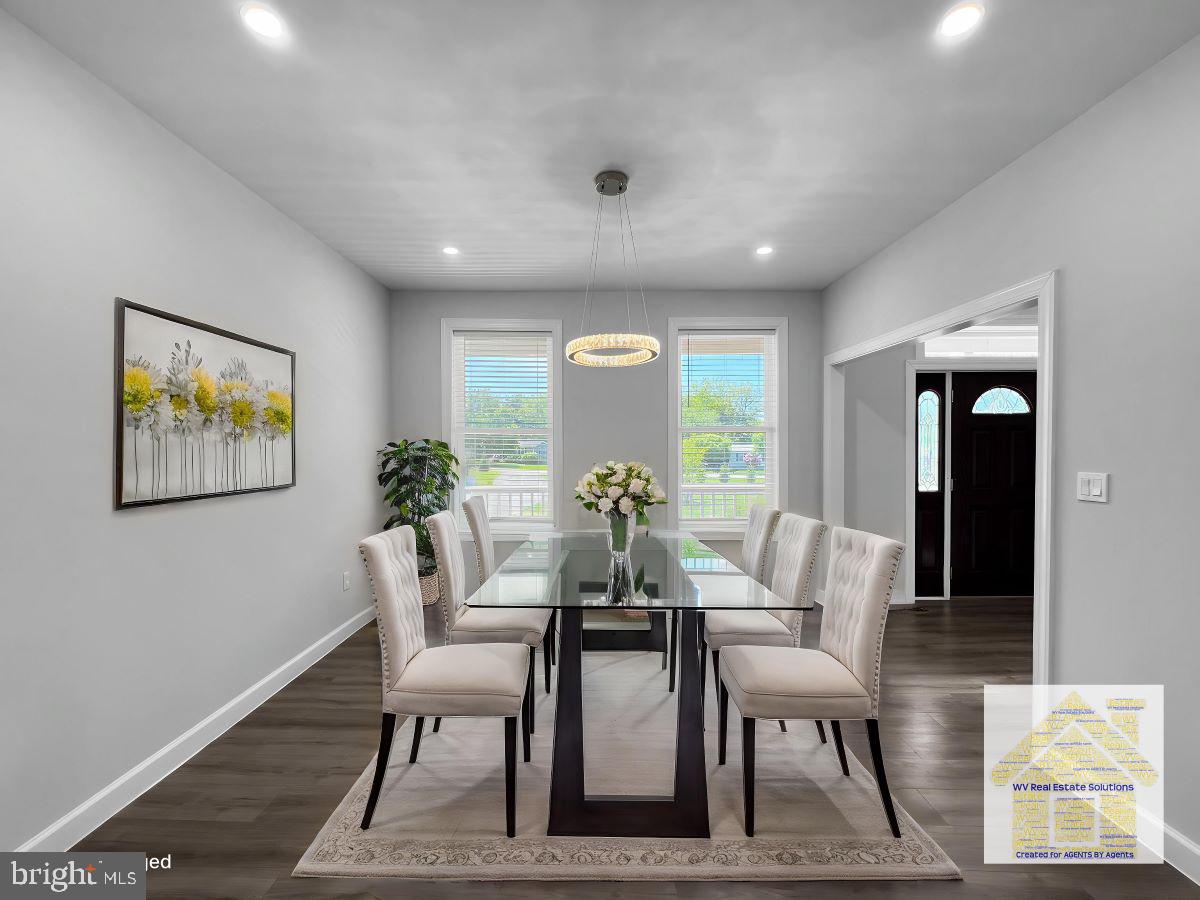 WALNUT HILLS - Residential