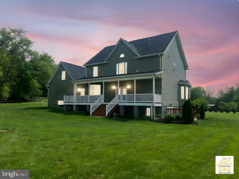 WALNUT HILLS - Residential