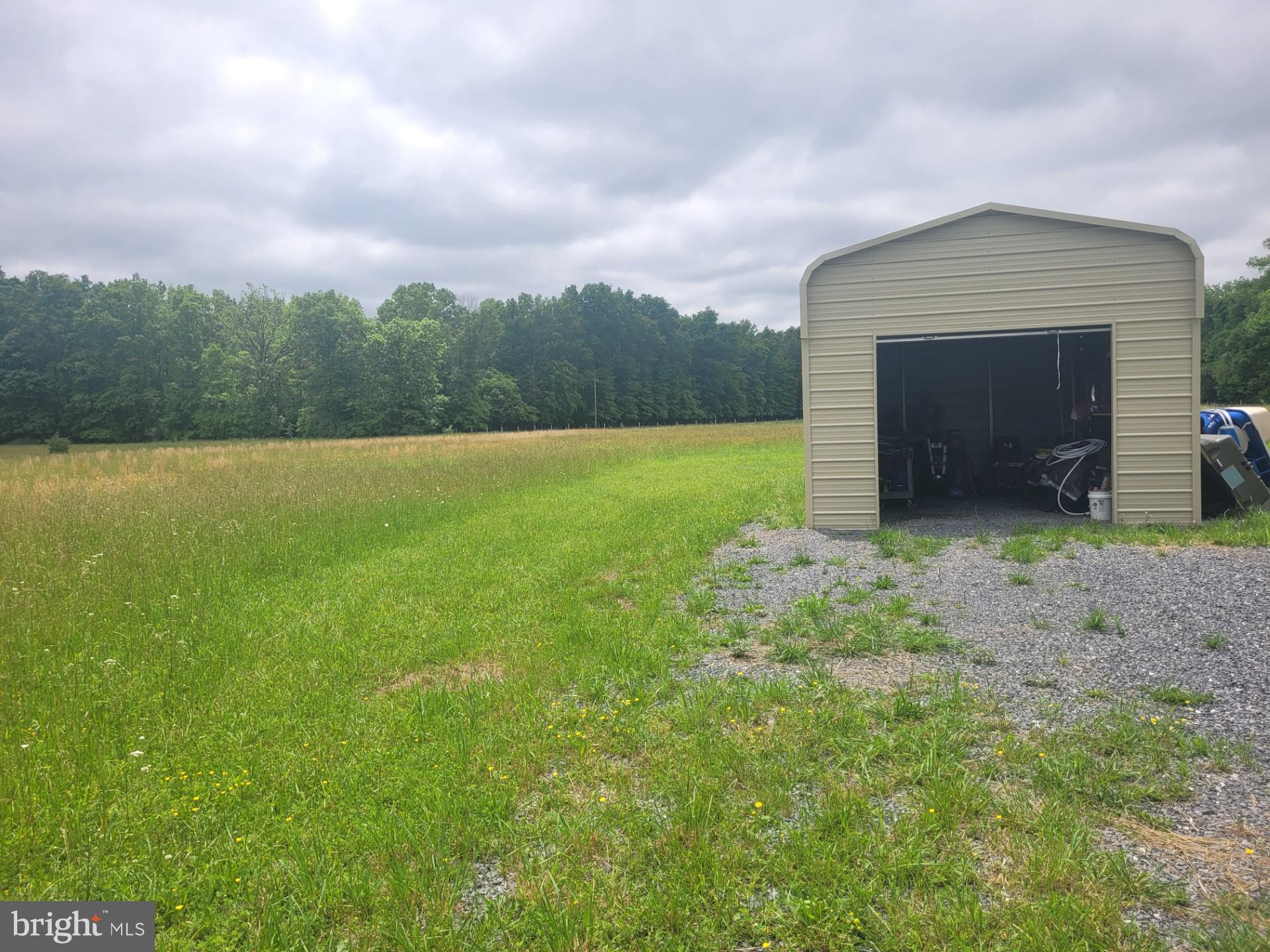 CACAPON RAPIDS - Land