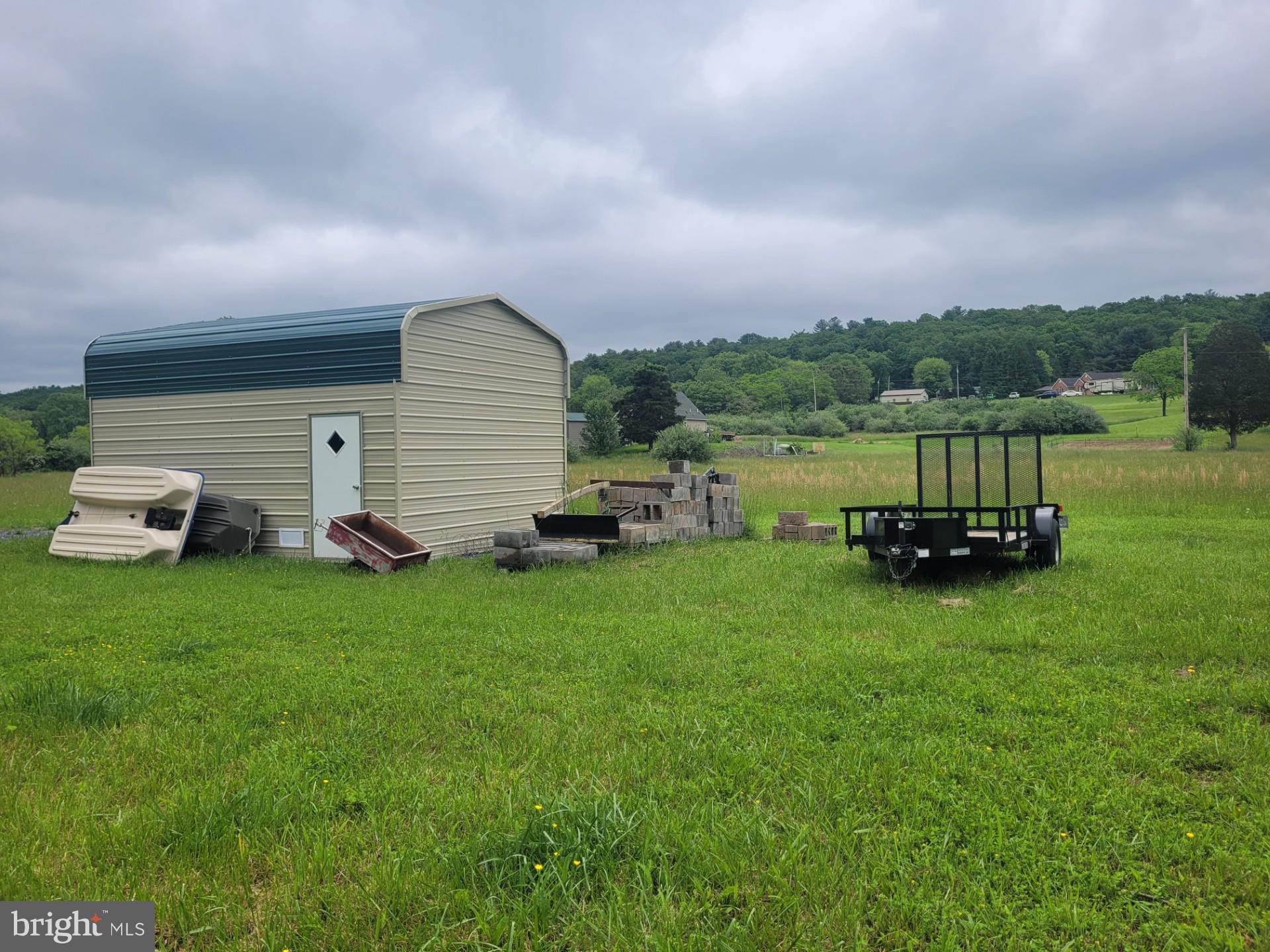 CACAPON RAPIDS - Land