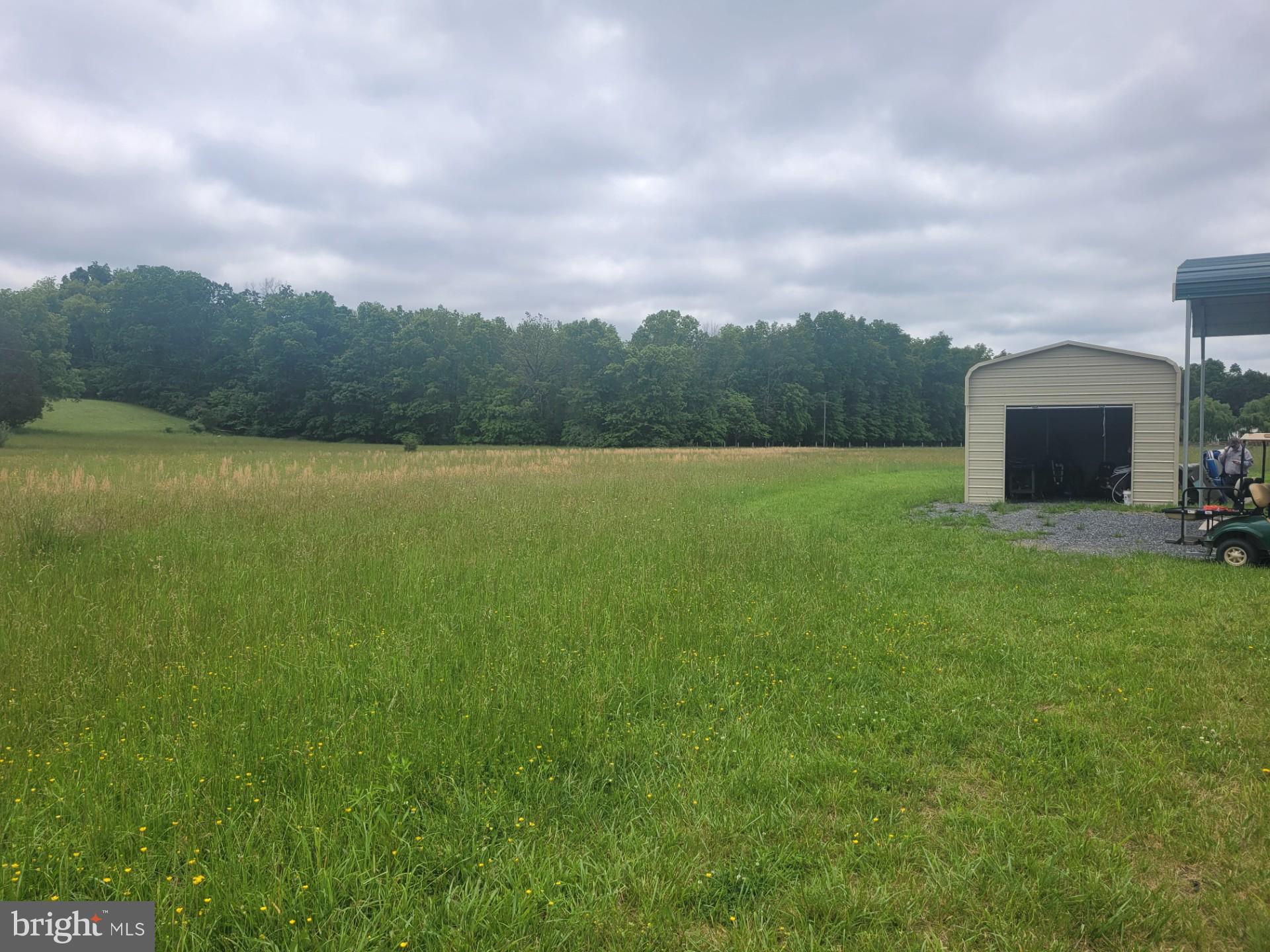 CACAPON RAPIDS - Land