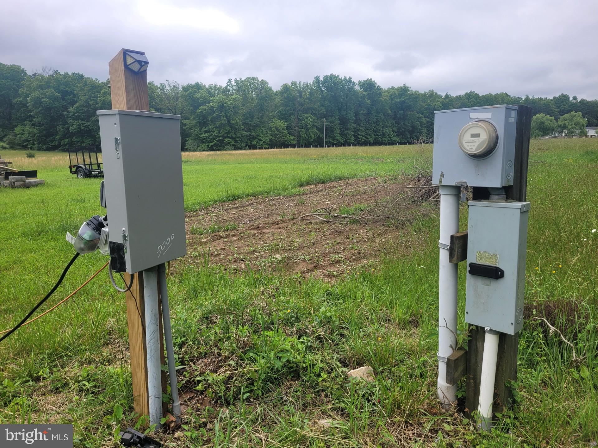 CACAPON RAPIDS - Land