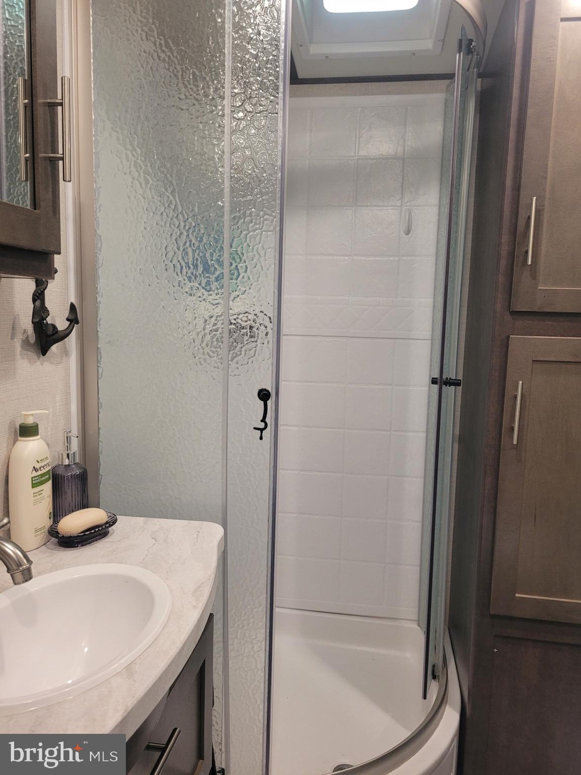 CACAPON RAPIDS - Land