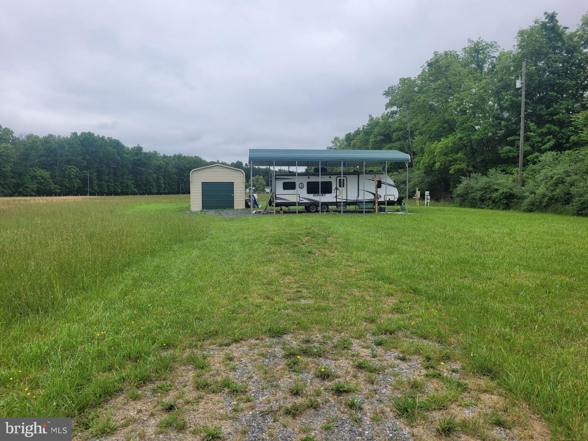 CACAPON RAPIDS - Land