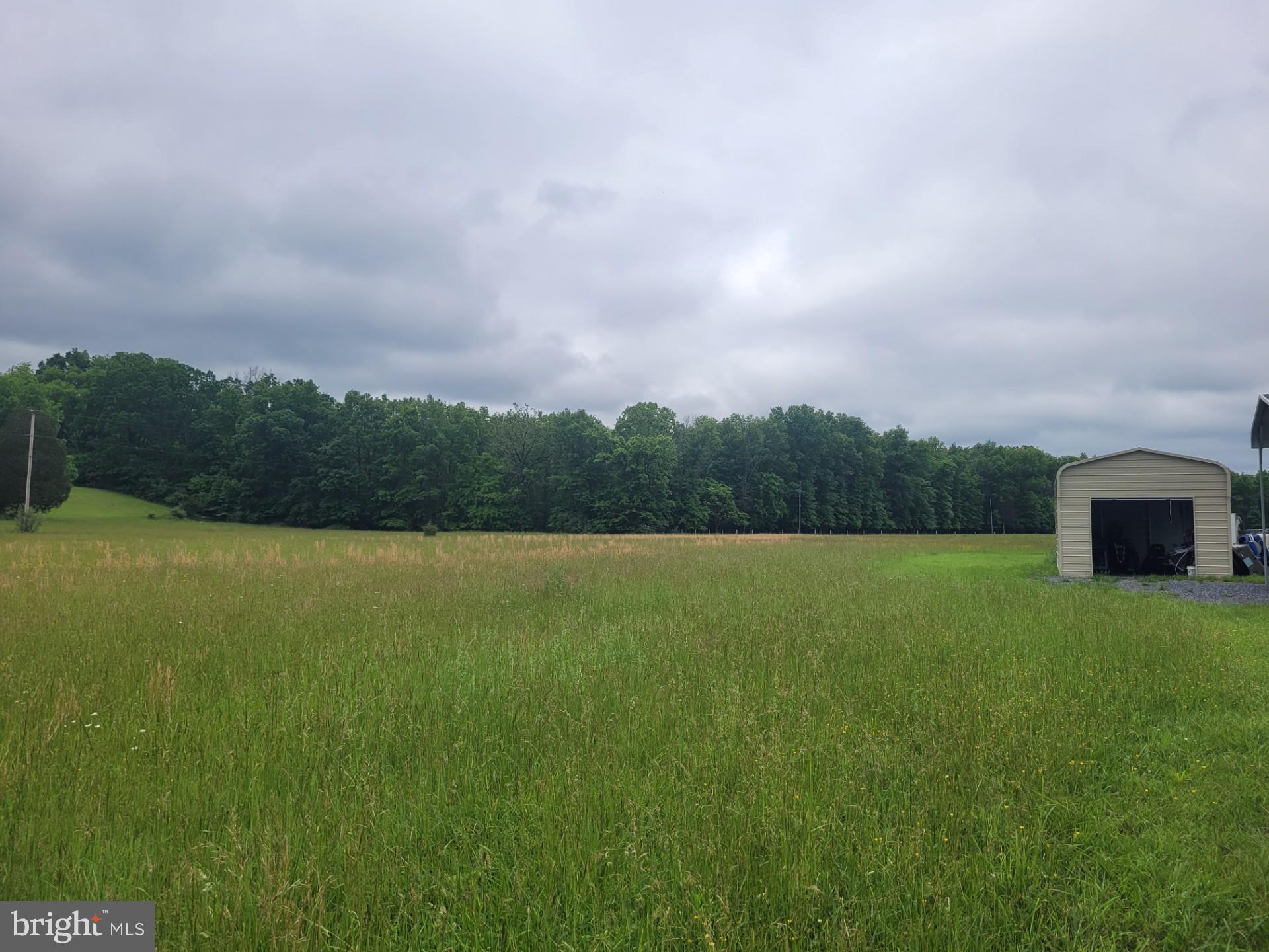 CACAPON RAPIDS - Land