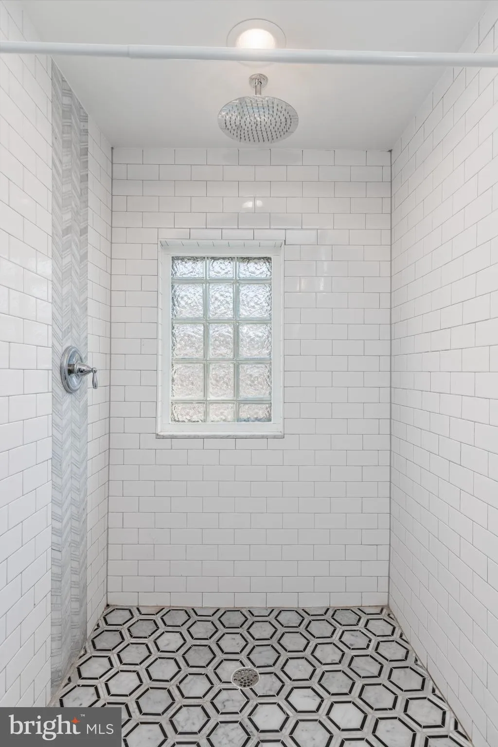 Baltimore, Maryland 21231, United States, 2 Bedrooms Bedrooms, ,1 BathroomBathrooms,Residential,Pending,131692