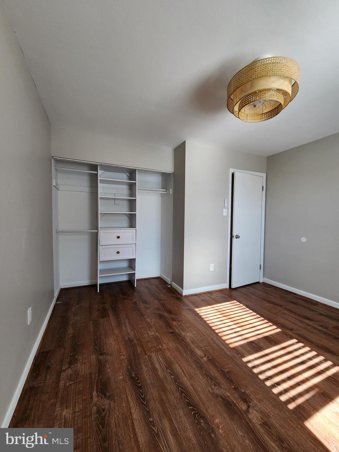 HUNT CLUB ESTATES - Residential