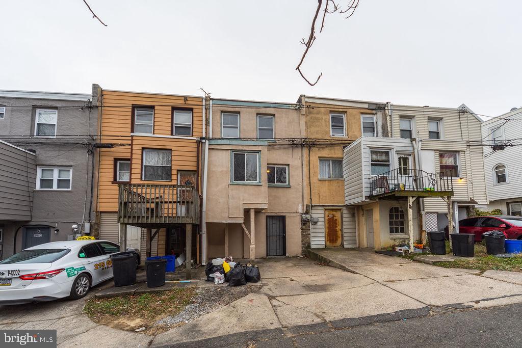 STONEHURST - Residential