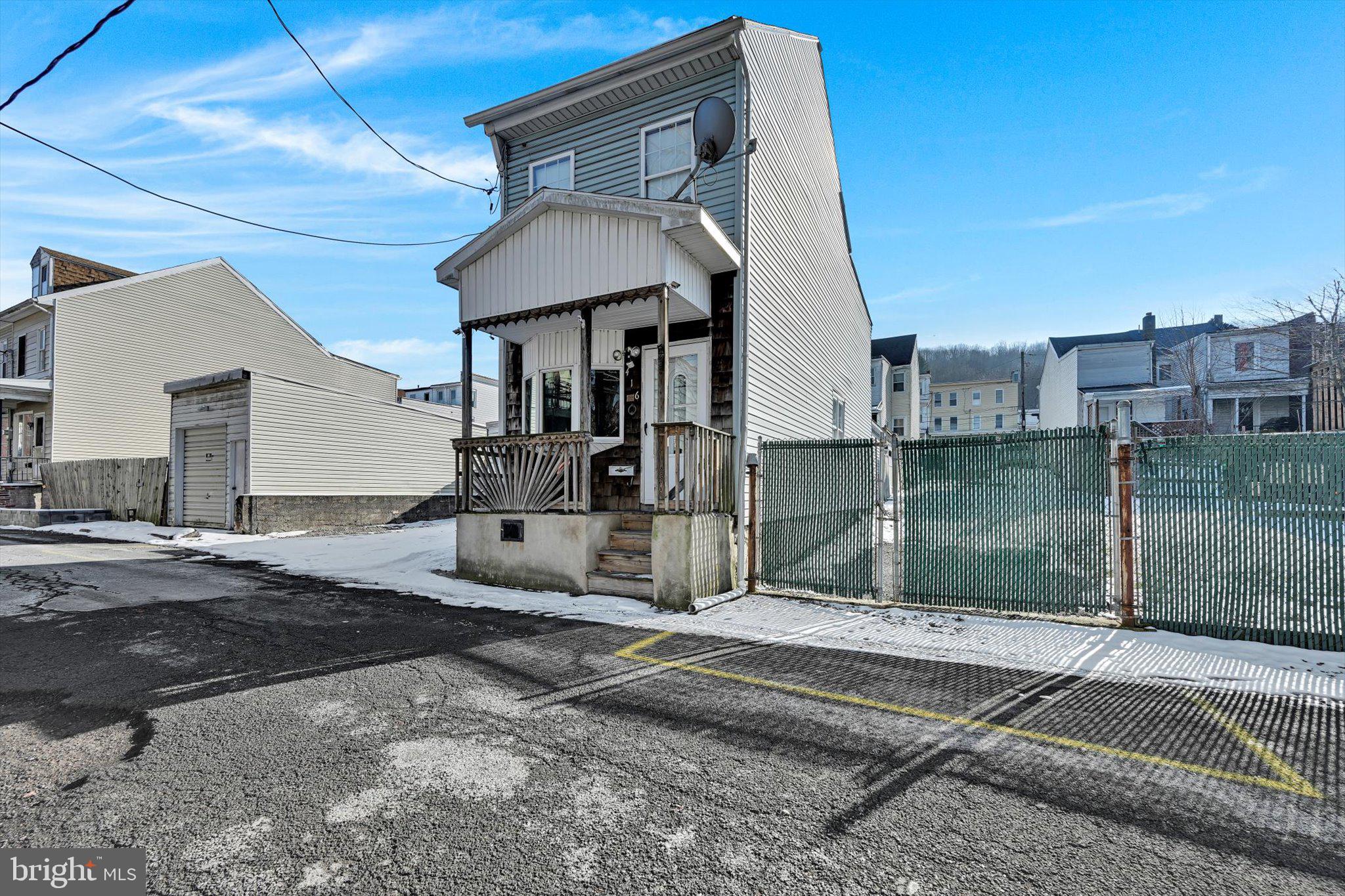 MAHANOY CITY - Residential