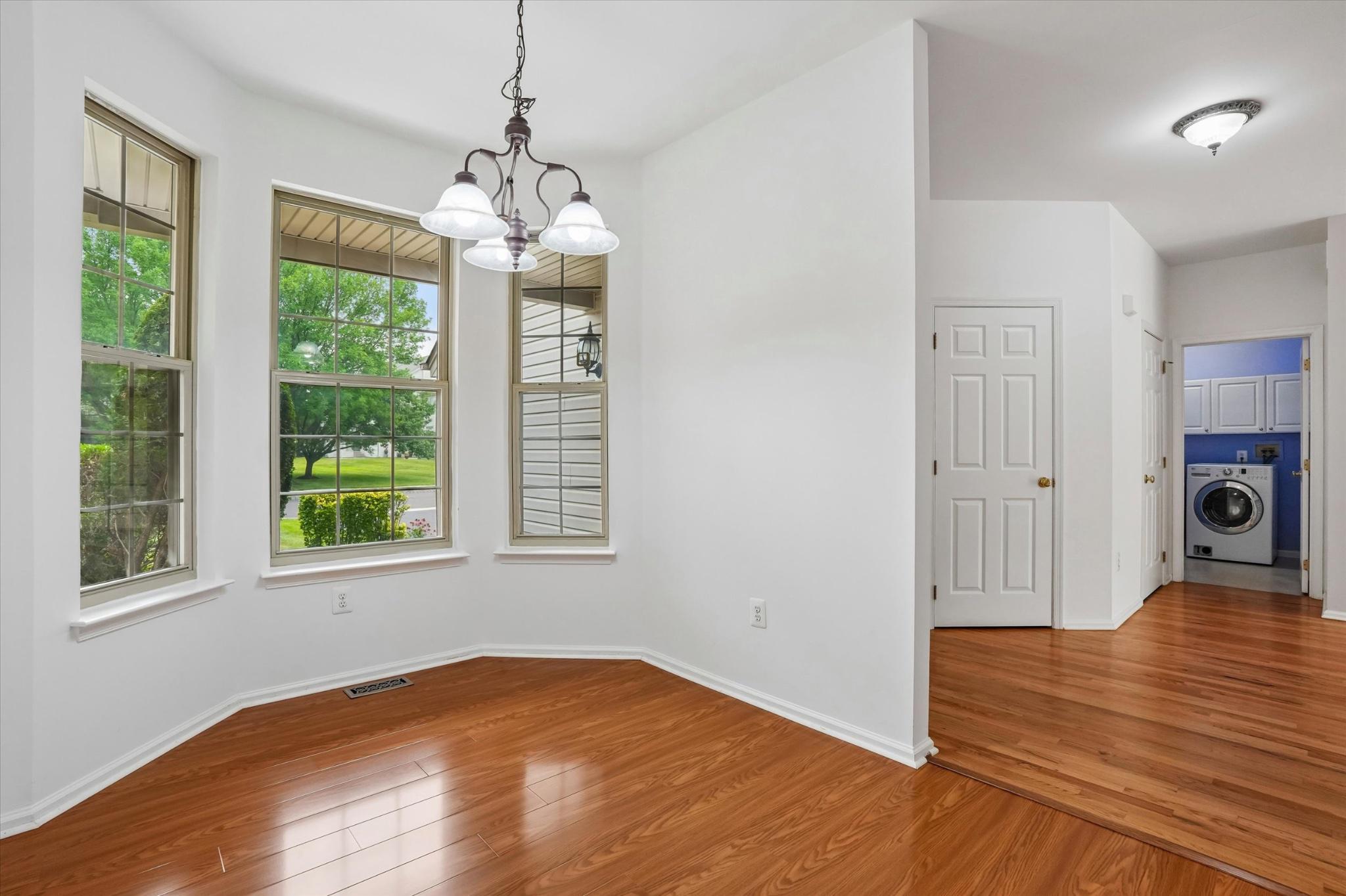 3891 NANLYN FARM CIRCLE