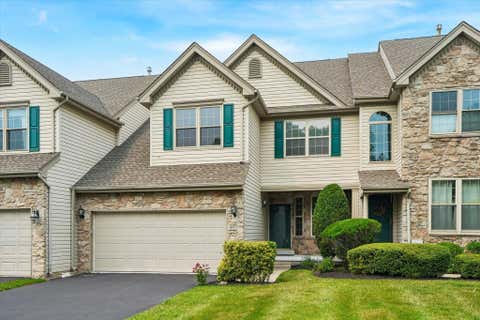 Townhouse For Sale - 3891 Nanlyn Farm Circle<br/> DOYLESTOWN, PA 18902