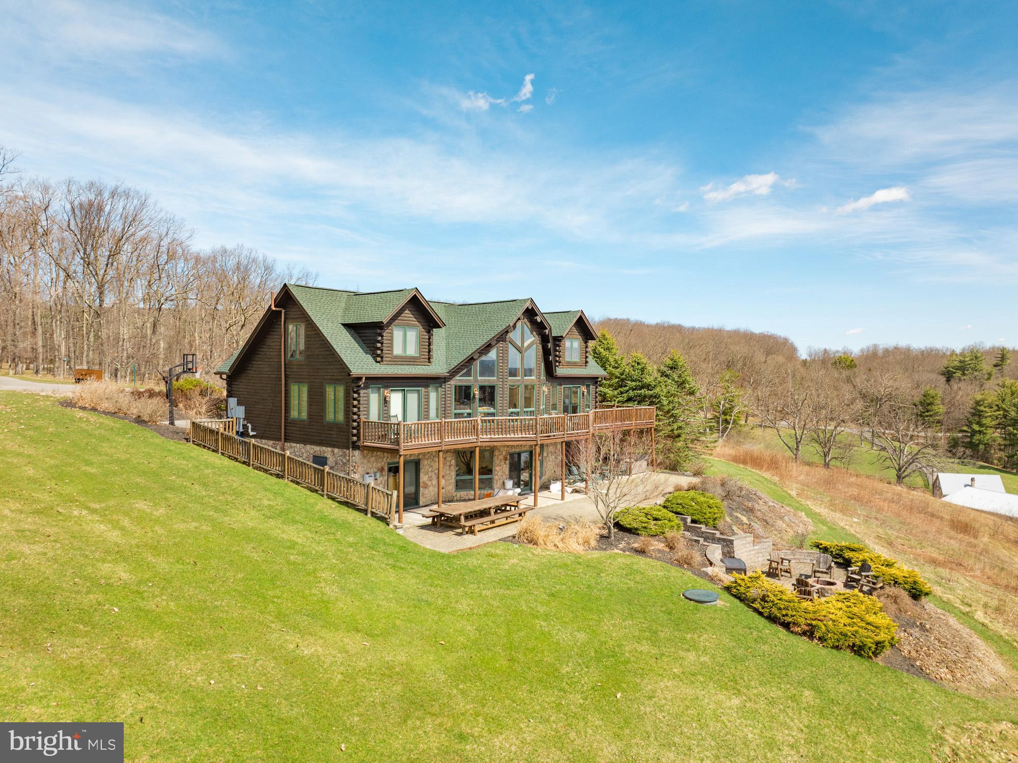 56 VISTA COURT