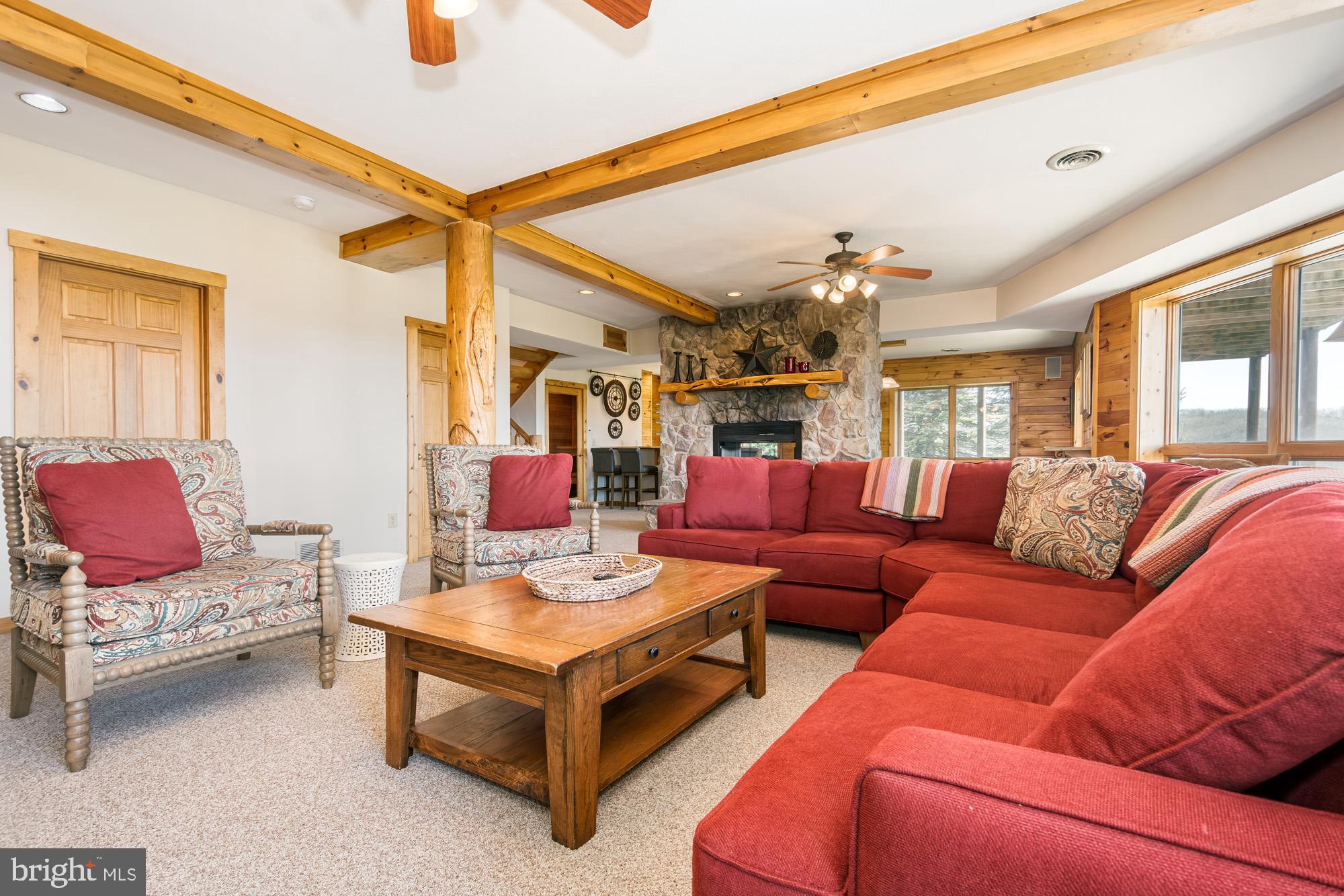 VISTAS OF WATERFRONT GREENS - Residential