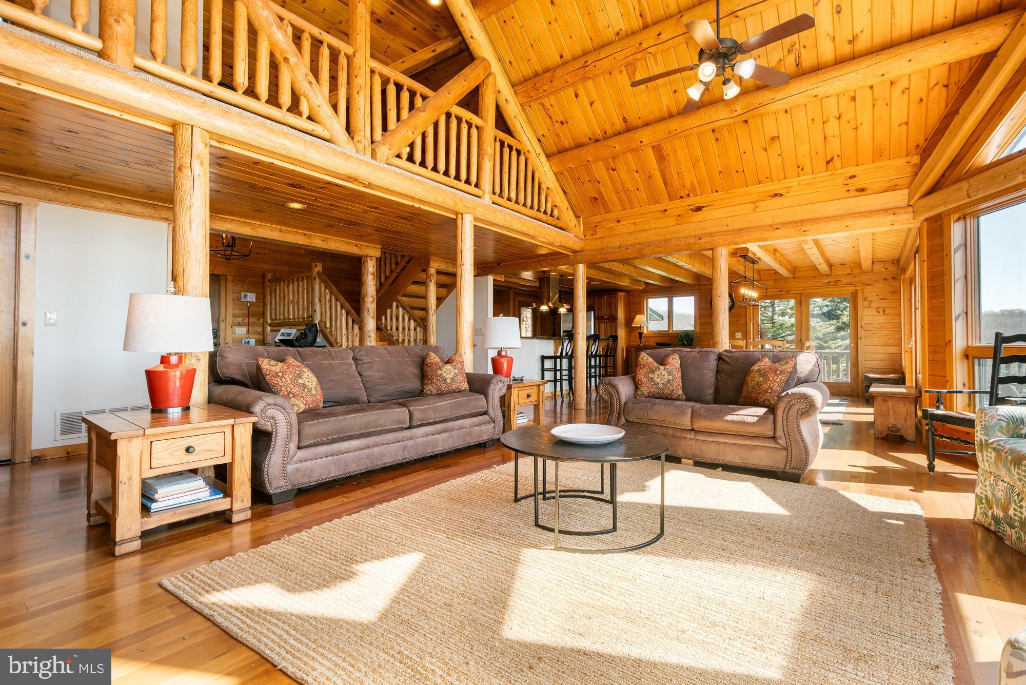 VISTAS OF WATERFRONT GREENS - Residential