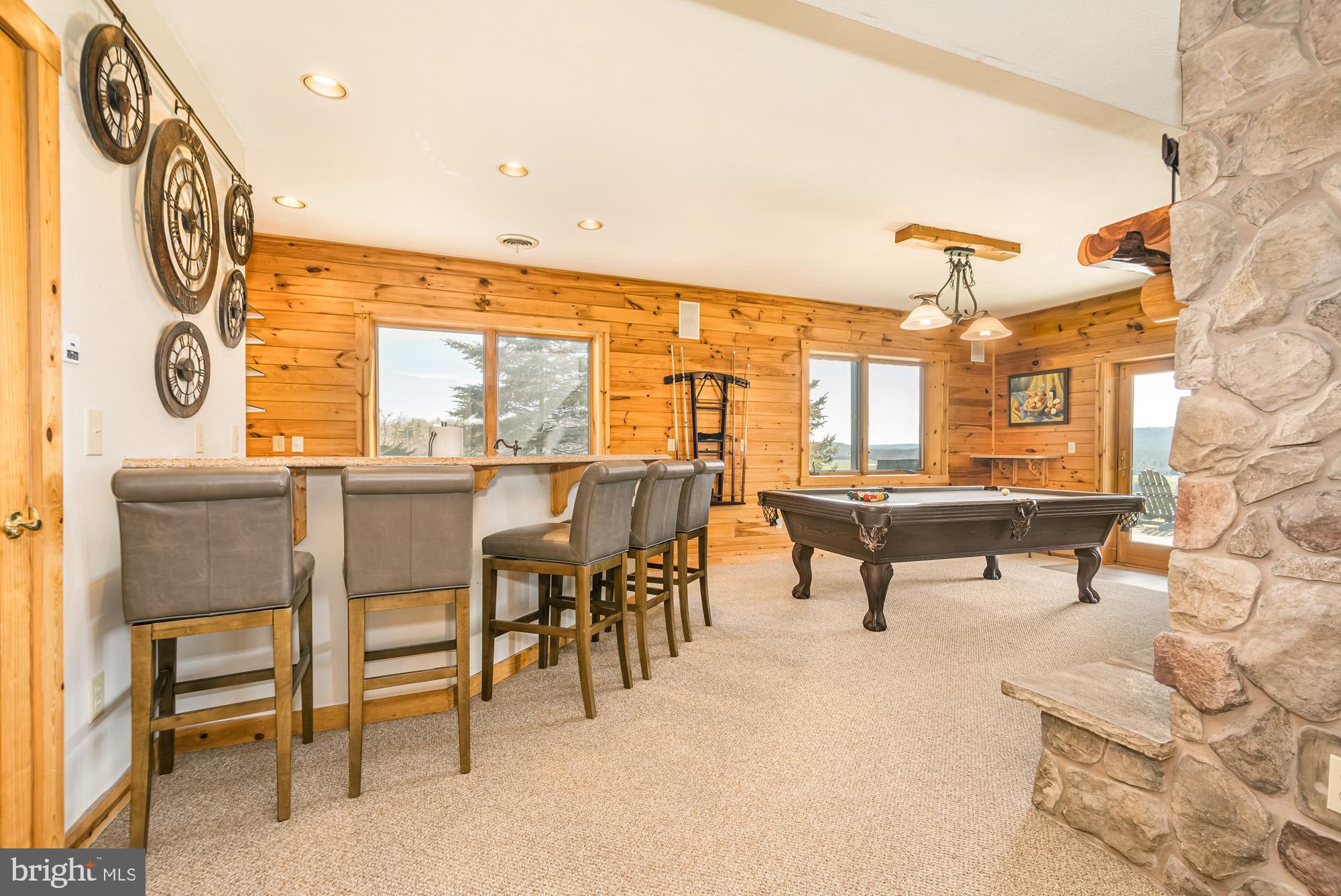 VISTAS OF WATERFRONT GREENS - Residential