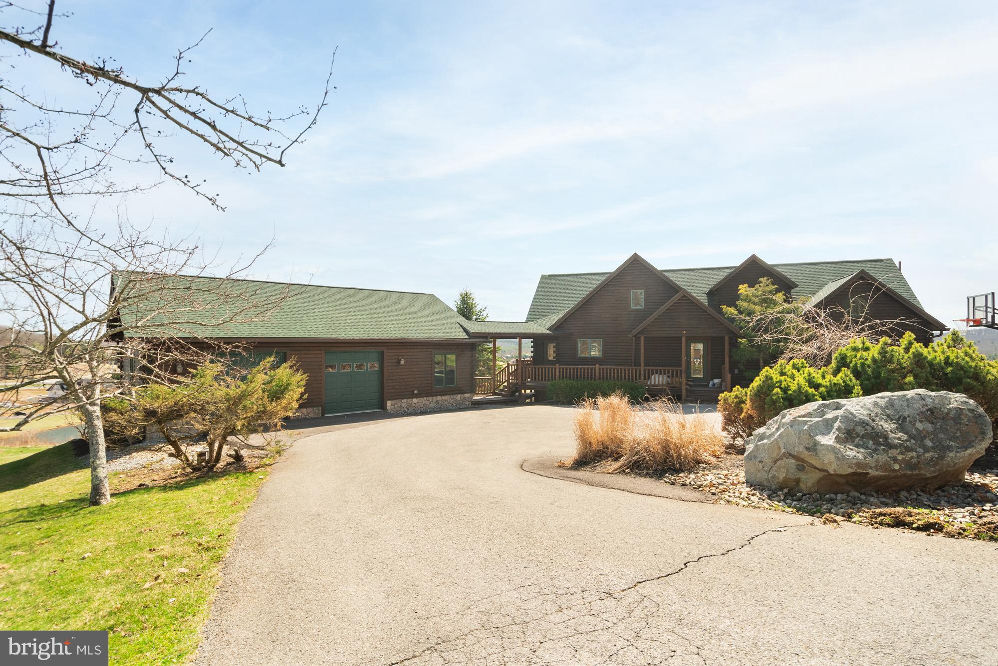 56 VISTA COURT