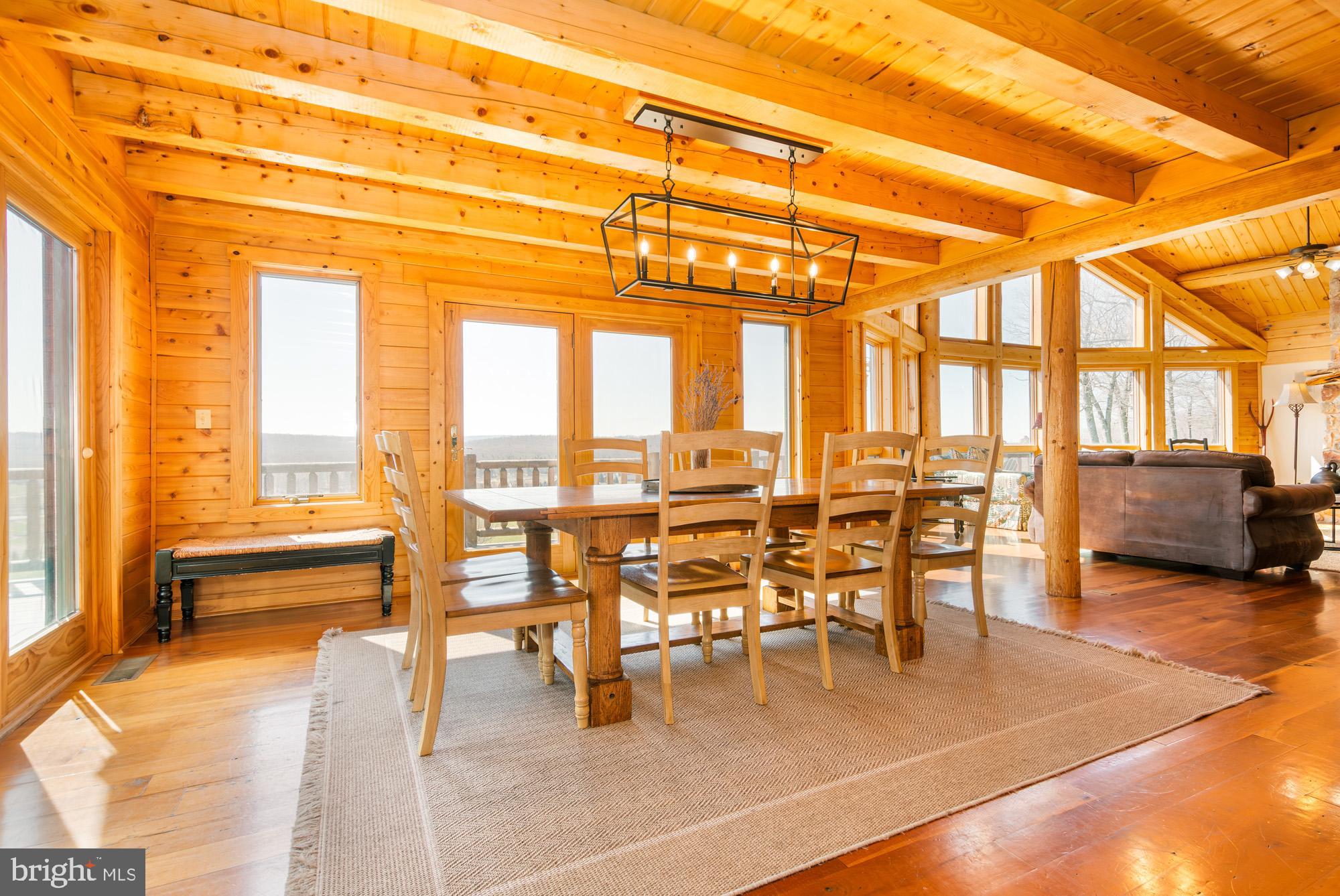 VISTAS OF WATERFRONT GREENS - Residential