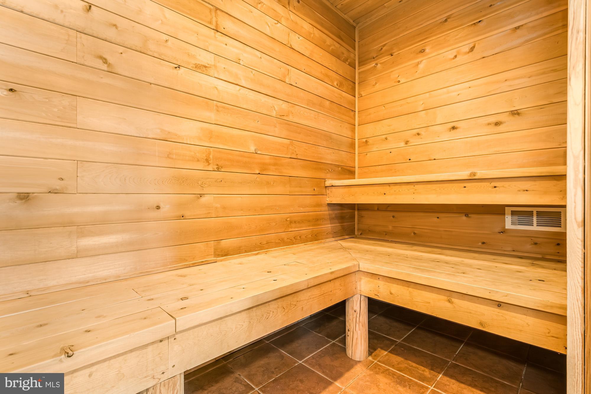 VISTAS OF WATERFRONT GREENS - Residential