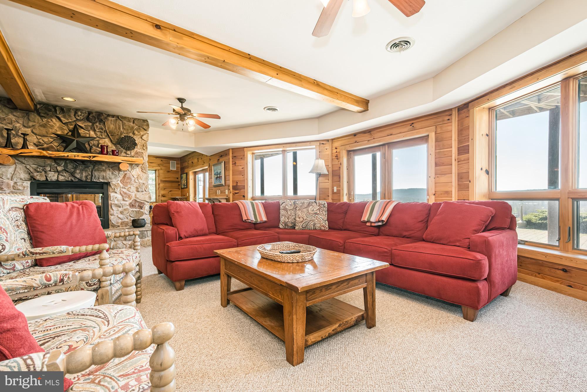 VISTAS OF WATERFRONT GREENS - Residential