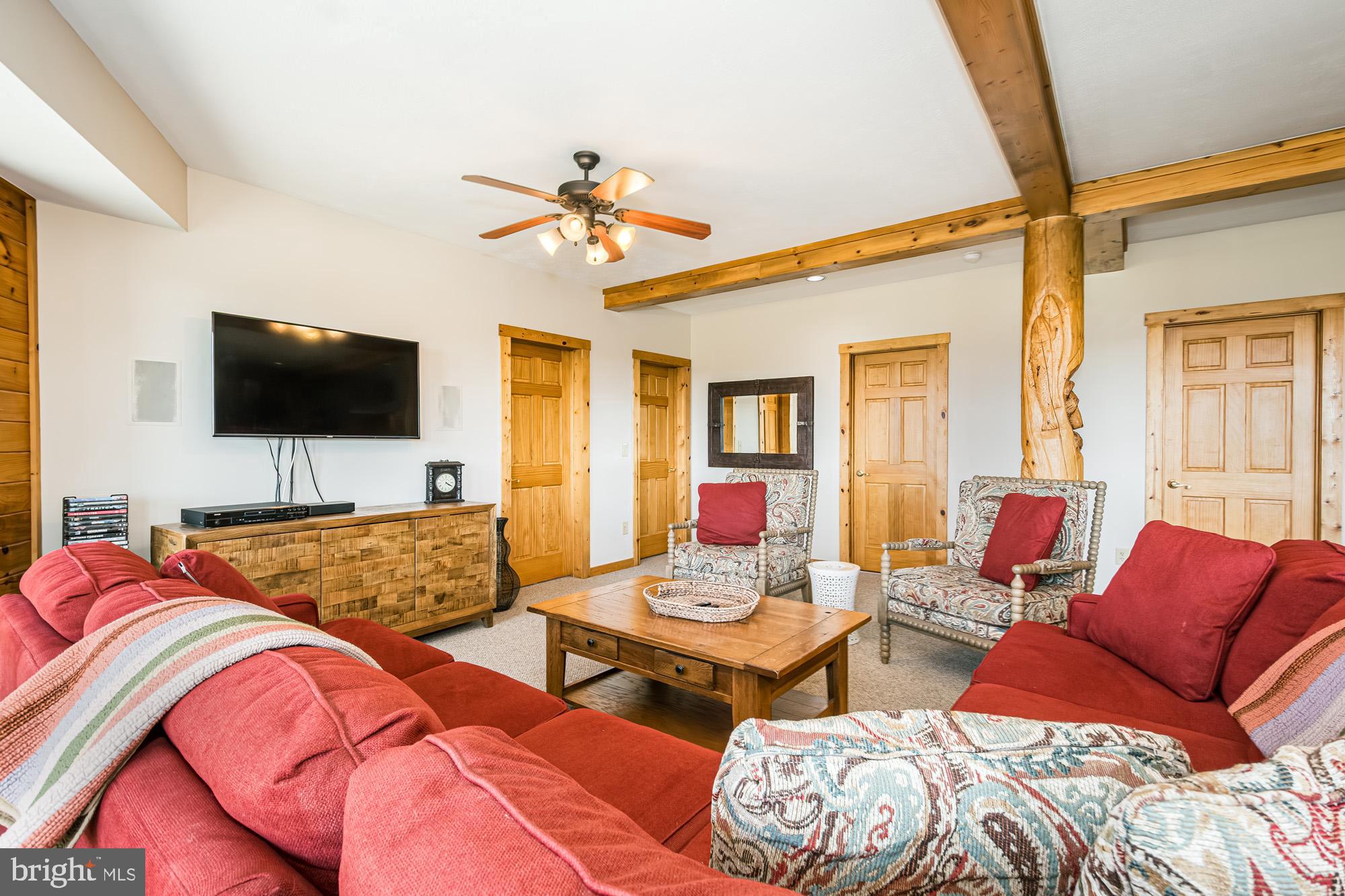 VISTAS OF WATERFRONT GREENS - Residential