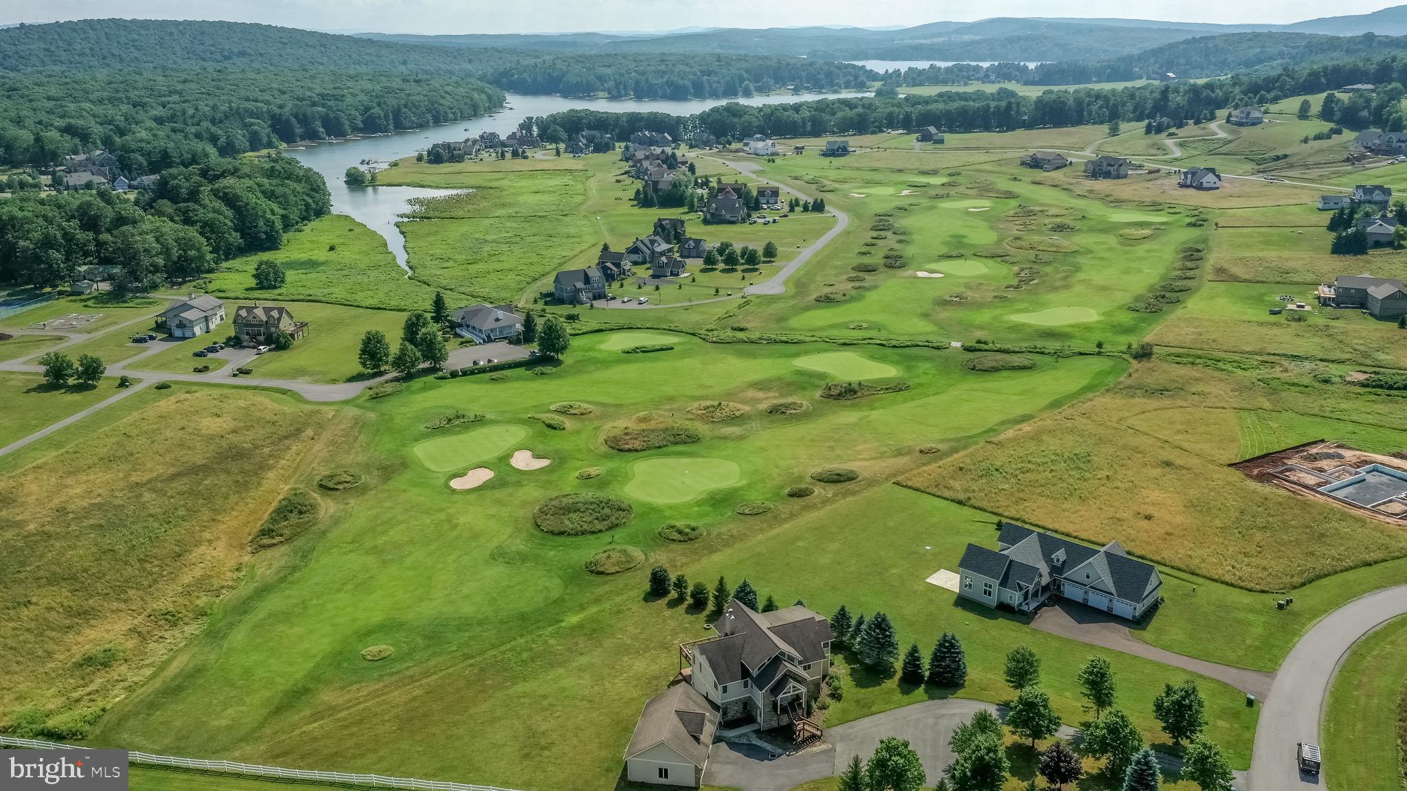 VISTAS OF WATERFRONT GREENS - Residential