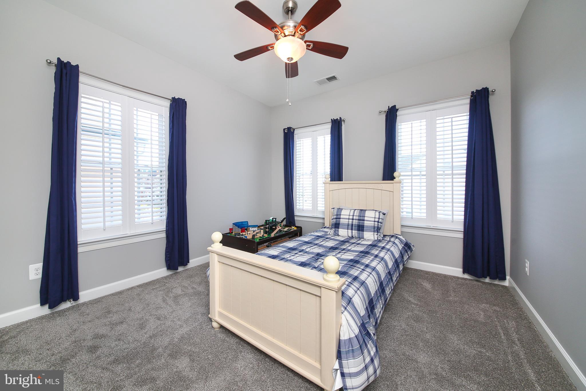 CARRIAGE HILL - Residential Lease