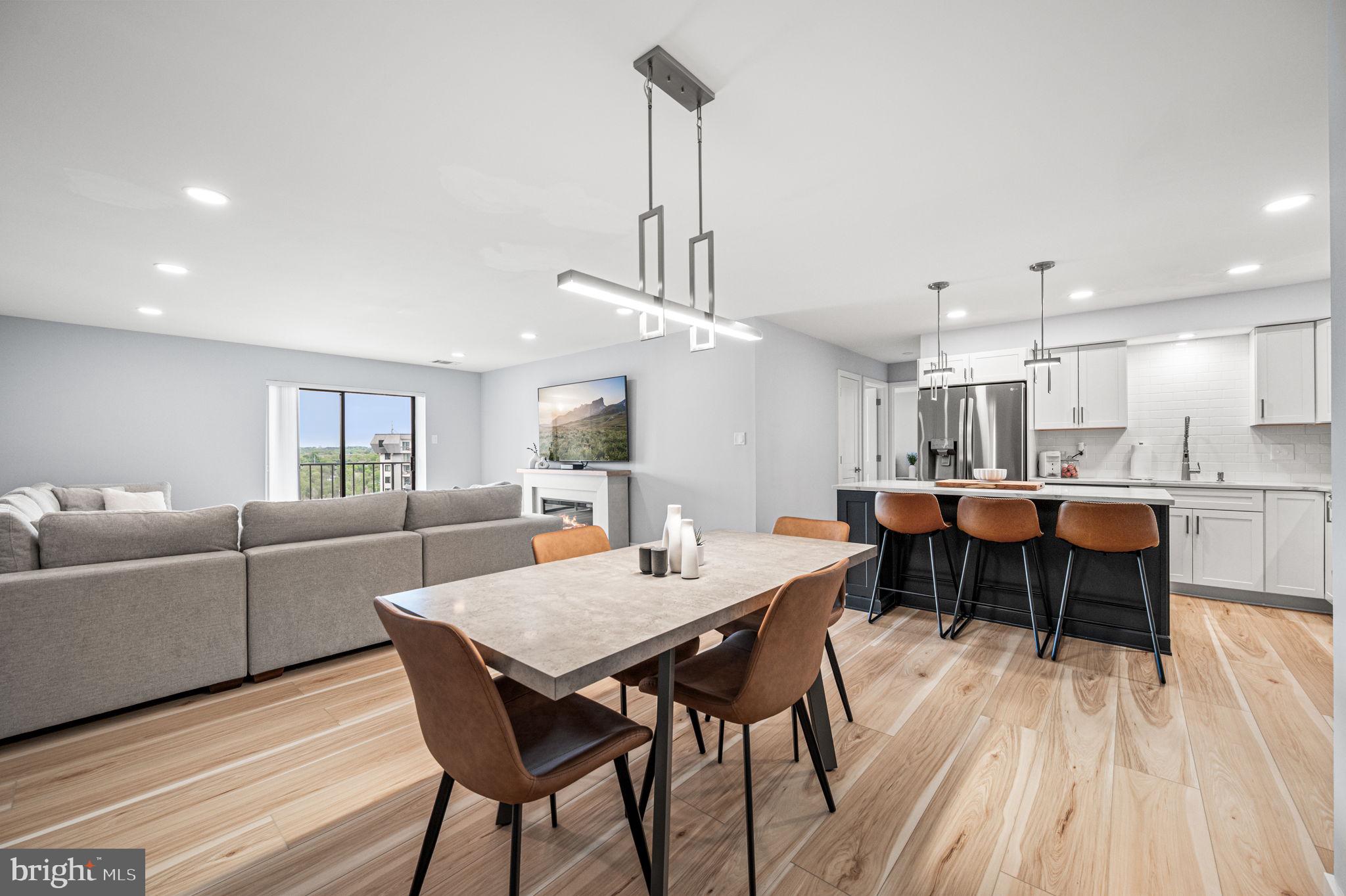 VALLEY FORGE TOWER - Residential