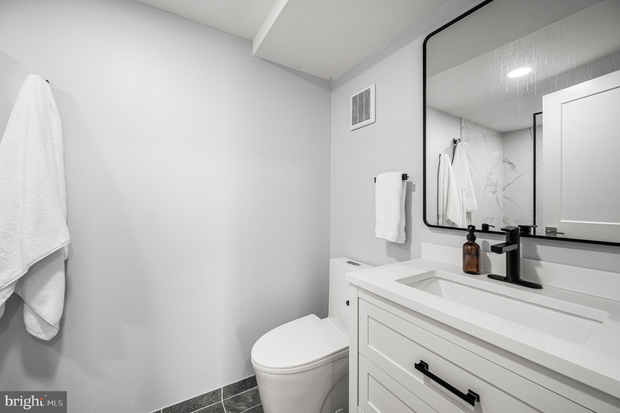 VALLEY FORGE TOWER - Residential