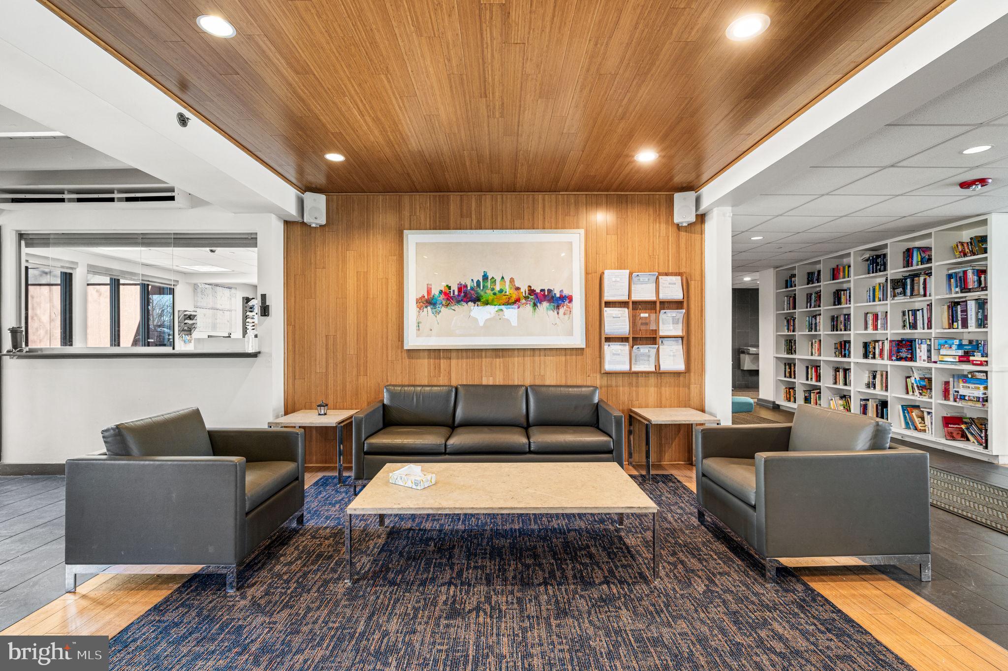 VALLEY FORGE TOWER - Residential