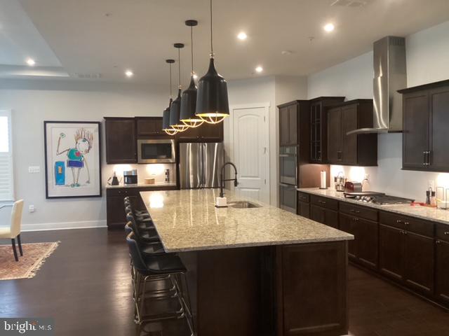 FOUR SEASONS AT KENT ISLAND - Residential Lease