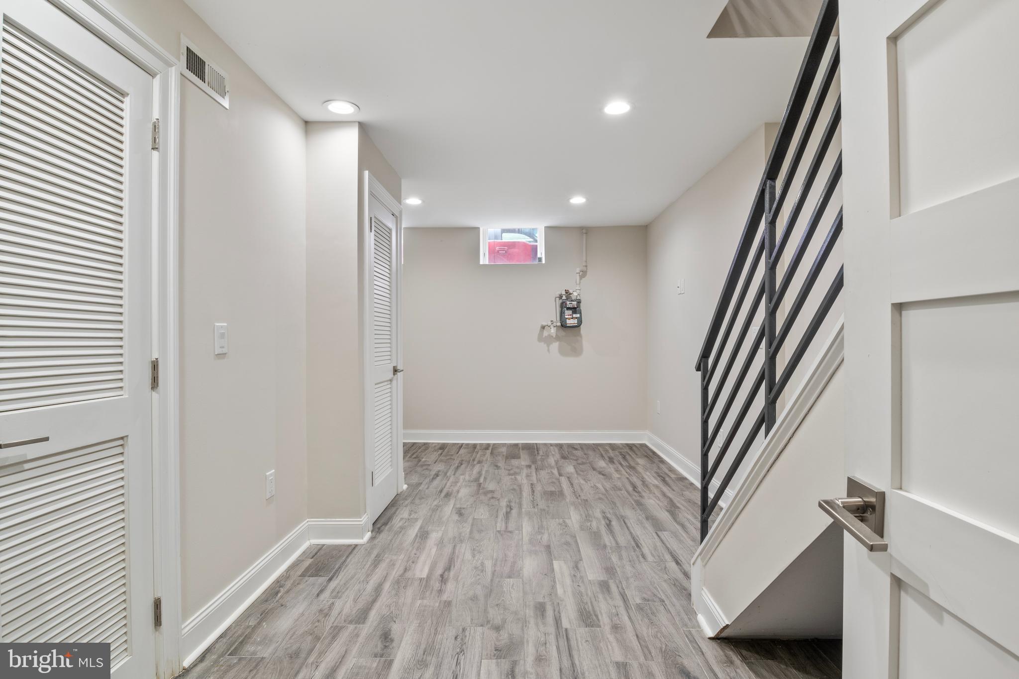 POINT BREEZE - Residential Lease