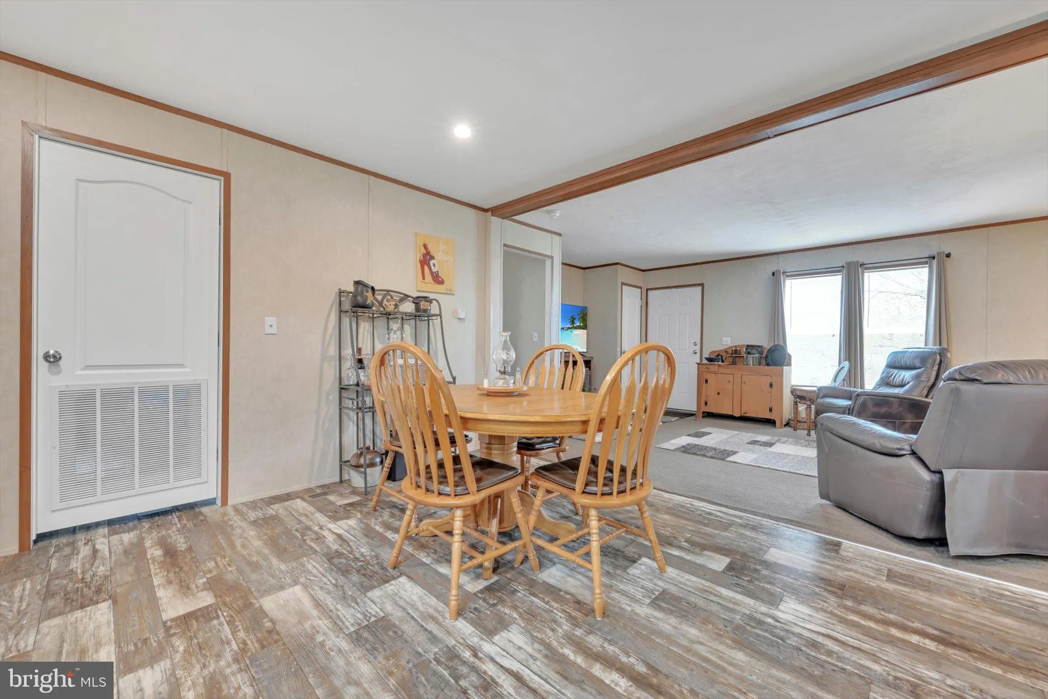 Lititz, Pennsylvania 17543, United States, 3 Bedrooms Bedrooms, ,2 BathroomsBathrooms,Residential,Pending,110281