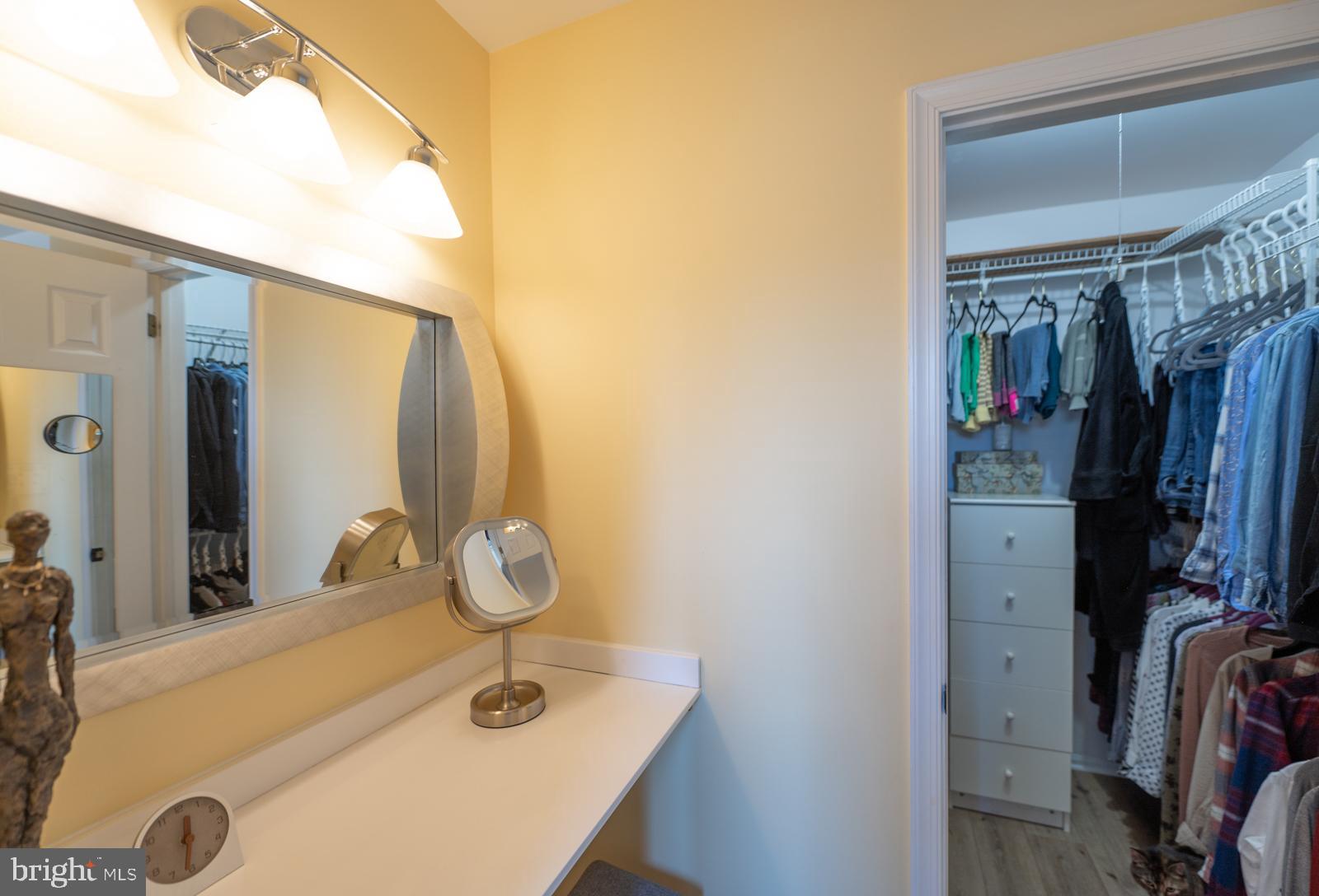 CHESTERBROOK - Residential